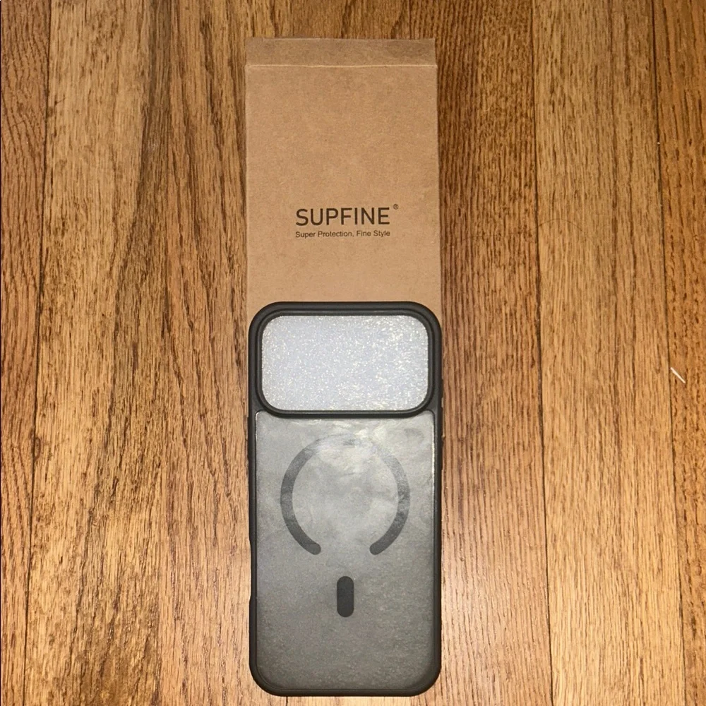 Matte Black and Grey Magnetic Phone Case Iphone 17 SUPFINE NIB